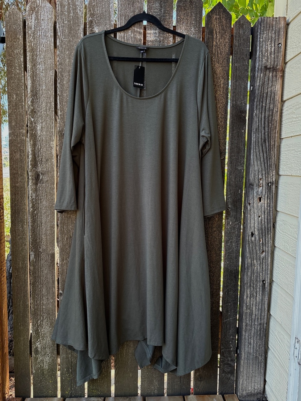 Torrid Midi Jersey Trapeze Handkerchief Hem Dress NWT In Smokey Green Sz 3X